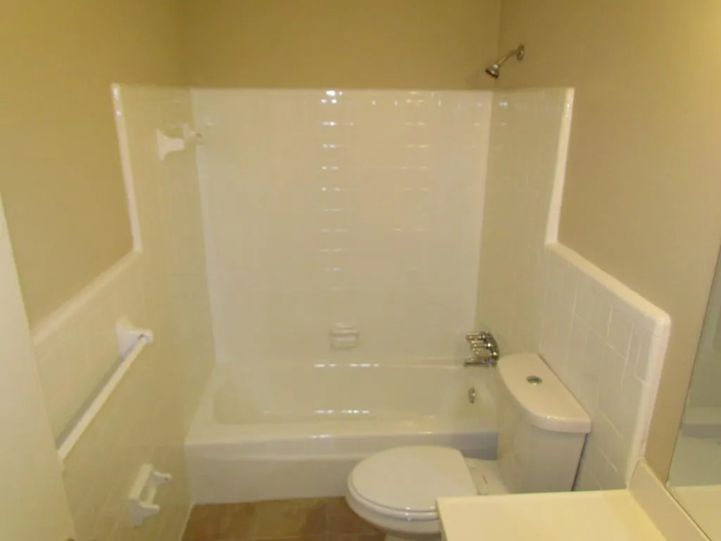 5400 Roswell Road Unit P-6, Atlanta, Georgia 30342, 2 Bedrooms Bedrooms, ,1 BathroomBathrooms,Residential,Sold,5400 Roswell Road Unit P-6,5732938