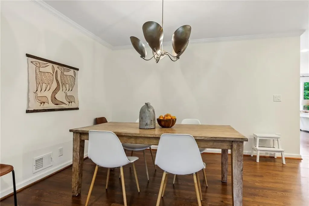 95 Silverwood Road, Sandy Springs, Georgia 30342, 4 Bedrooms Bedrooms, ,3 BathroomsBathrooms,Residential,Sold,95 Silverwood Road,7224540