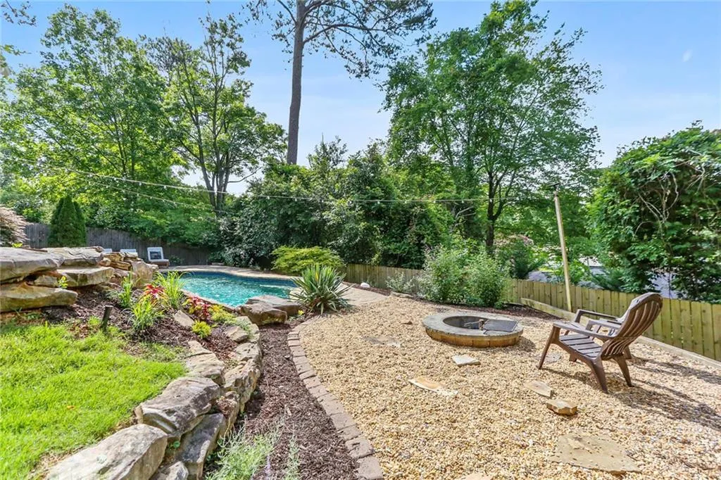 95 Silverwood Road, Sandy Springs, Georgia 30342, 4 Bedrooms Bedrooms, ,3 BathroomsBathrooms,Residential,Sold,95 Silverwood Road,7224540