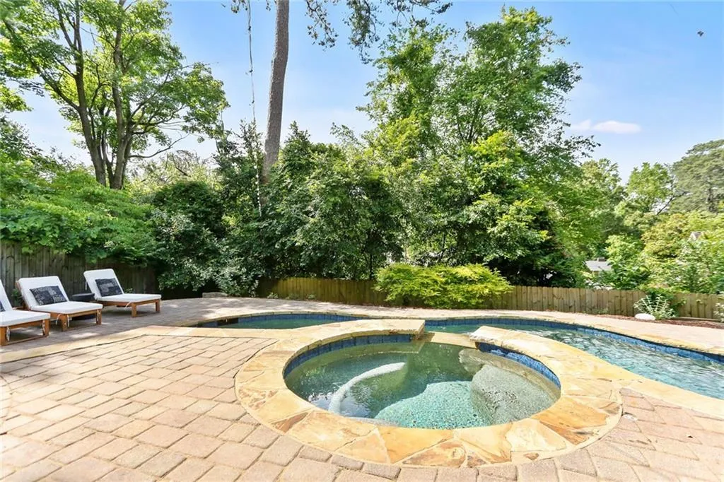 95 Silverwood Road, Sandy Springs, Georgia 30342, 4 Bedrooms Bedrooms, ,3 BathroomsBathrooms,Residential,Sold,95 Silverwood Road,7224540