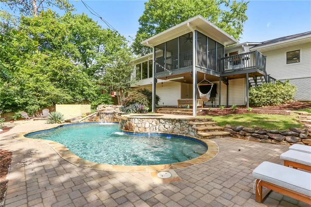 95 Silverwood Road, Sandy Springs, Georgia 30342, 4 Bedrooms Bedrooms, ,3 BathroomsBathrooms,Residential,Sold,95 Silverwood Road,7224540