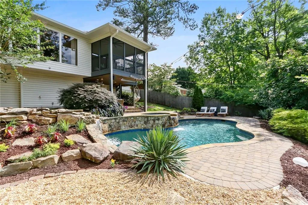 95 Silverwood Road, Sandy Springs, Georgia 30342, 4 Bedrooms Bedrooms, ,3 BathroomsBathrooms,Residential,Sold,95 Silverwood Road,7224540