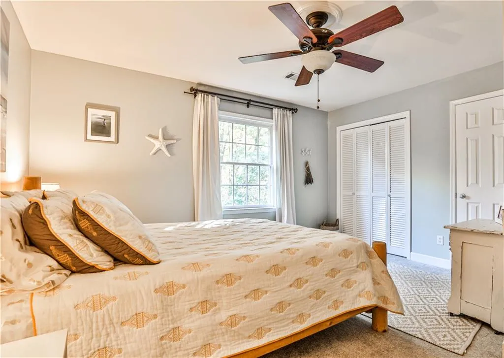 125 Old Campus Court, Atlanta, Georgia 30328, 5 Bedrooms Bedrooms, ,3 BathroomsBathrooms,Residential,Sold,125 Old Campus Court,7137683