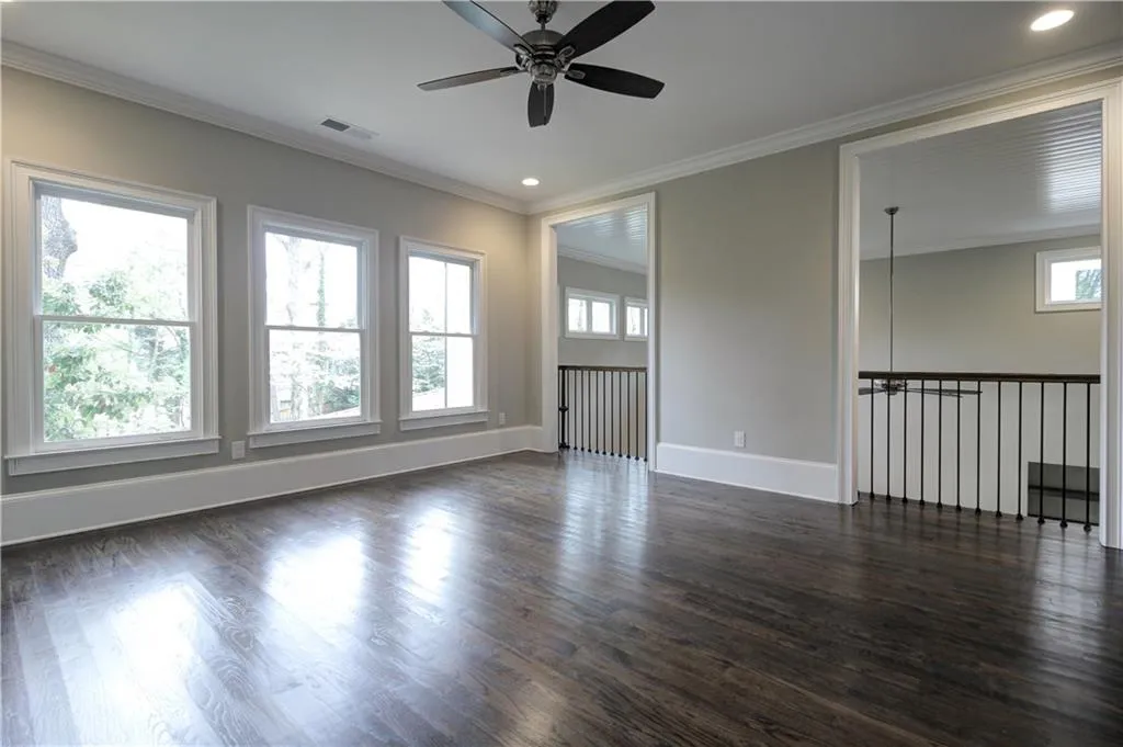 23 Long Island Place, Sandy Springs, Georgia 30328, 4 Bedrooms Bedrooms, ,3 BathroomsBathrooms,Residential,Sold,23 Long Island Place,5667723