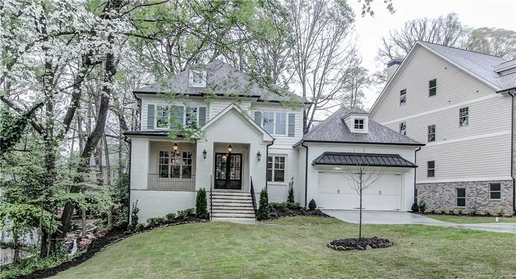 23 Long Island Place, Sandy Springs, Georgia 30328, 4 Bedrooms Bedrooms, ,3 BathroomsBathrooms,Residential,Sold,23 Long Island Place,5667723