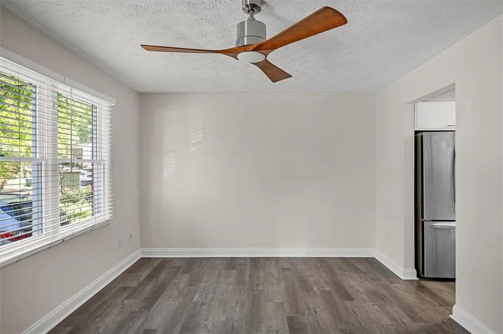 8903 Roberts Drive, Sandy Springs, Georgia 30350, 2 Bedrooms Bedrooms, ,2 BathroomsBathrooms,Residential,Sold,8903 Roberts Drive,7204250