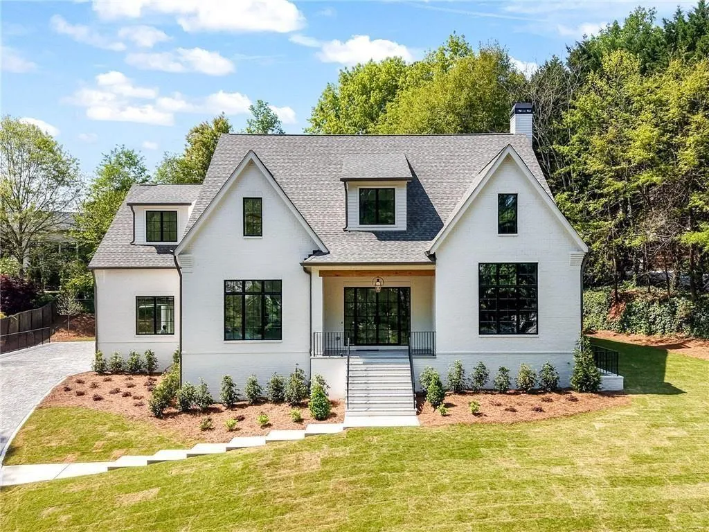 44 Hardeman Road, Atlanta, Georgia 30342, 6 Bedrooms Bedrooms, ,6 BathroomsBathrooms,Residential,For Sale,44 Hardeman Road,7738805