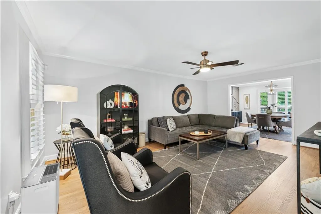403 Defoors Mill Drive Nw, Atlanta, Georgia 30318, 2 Bedrooms Bedrooms, ,2 BathroomsBathrooms,Residential,Sold,403 Defoors Mill Drive Nw,7582964