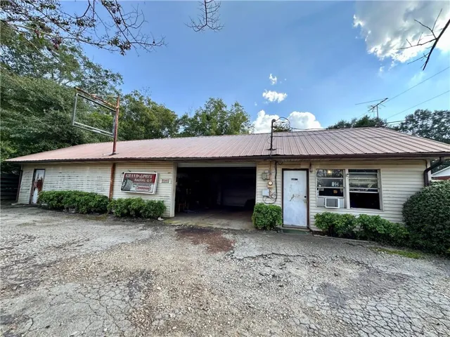 4071 Price Road, Gainesville, Georgia 30506