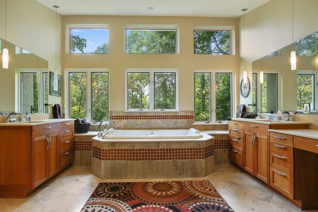 5120 Jett Forest Trail, Atlanta, Georgia 30327, 5 Bedrooms Bedrooms, ,4 BathroomsBathrooms,Residential,Sold,5120 Jett Forest Trail,5731508