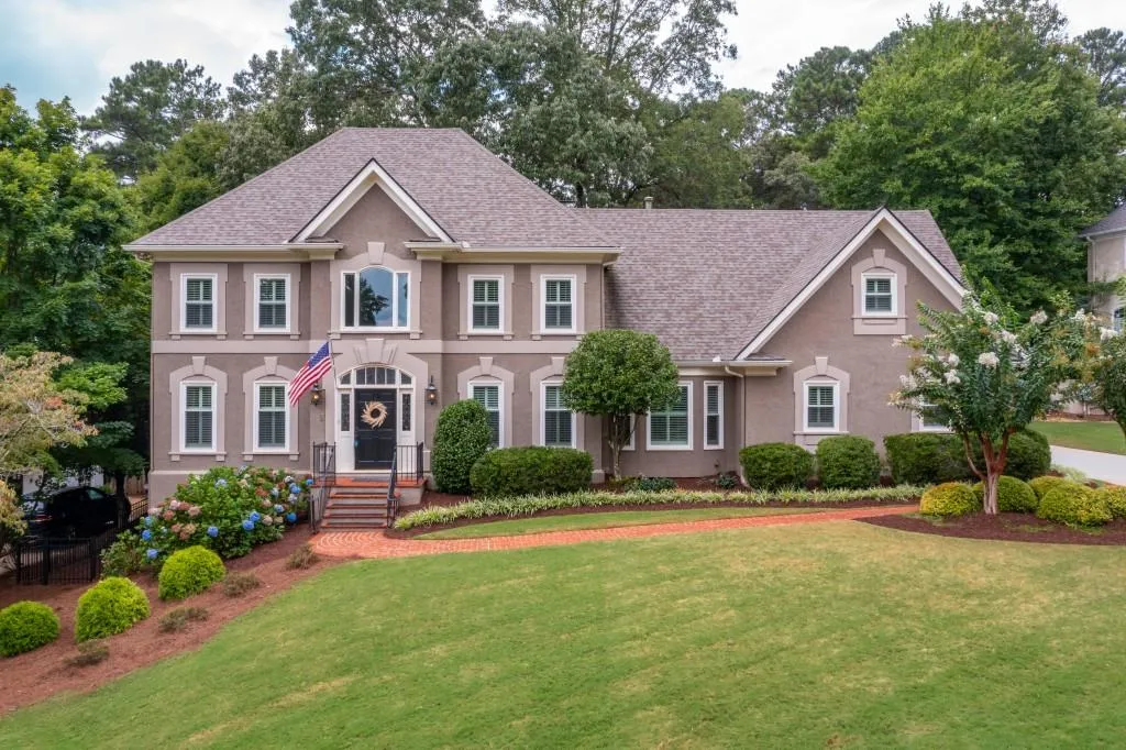 7690 Blandford Place, Sandy Springs, Georgia 30350, 6 Bedrooms Bedrooms, ,5 BathroomsBathrooms,Residential,Sold,7690 Blandford Place,6941847