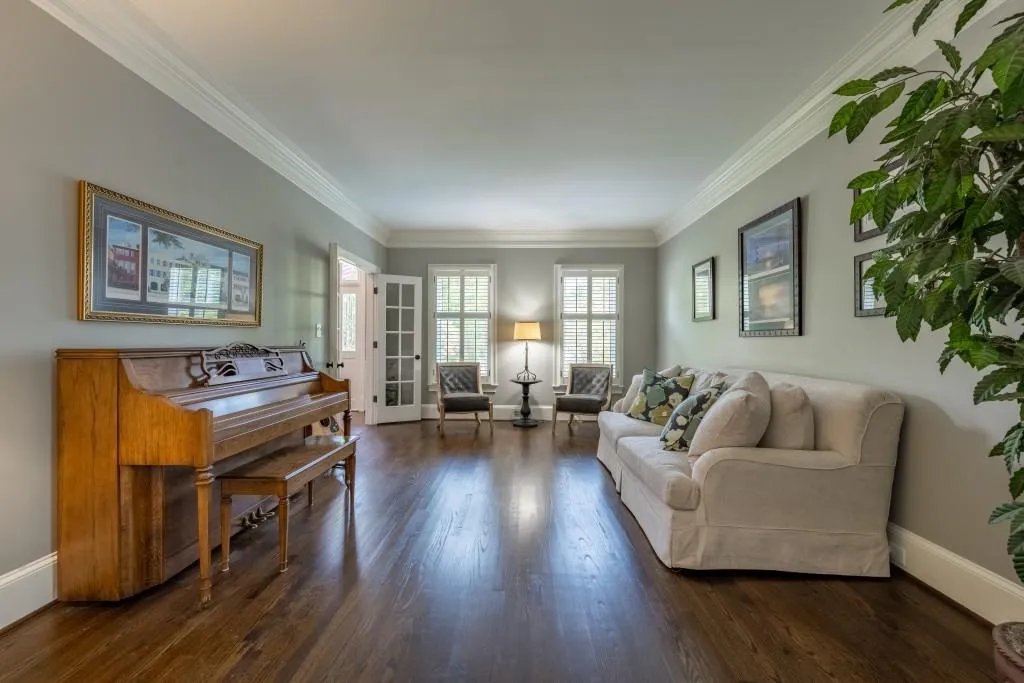 7690 Blandford Place, Sandy Springs, Georgia 30350, 6 Bedrooms Bedrooms, ,5 BathroomsBathrooms,Residential,Sold,7690 Blandford Place,6941847