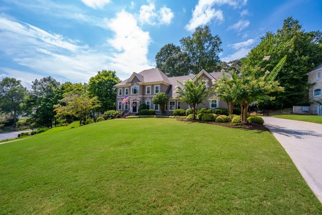 7690 Blandford Place, Sandy Springs, Georgia 30350, 6 Bedrooms Bedrooms, ,5 BathroomsBathrooms,Residential,Sold,7690 Blandford Place,6941847