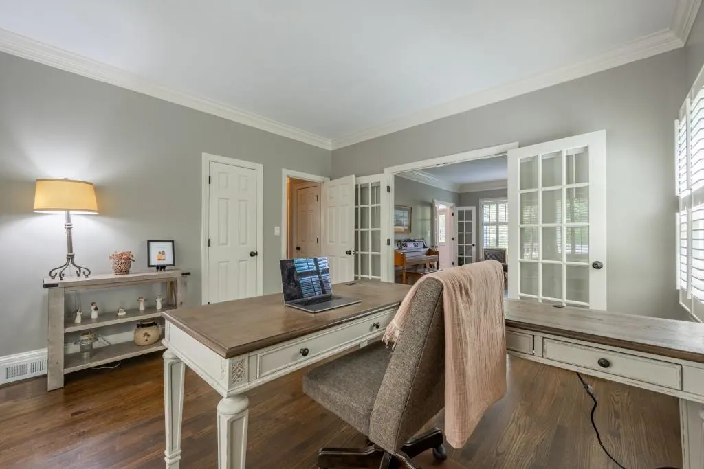 7690 Blandford Place, Sandy Springs, Georgia 30350, 6 Bedrooms Bedrooms, ,5 BathroomsBathrooms,Residential,Sold,7690 Blandford Place,6941847