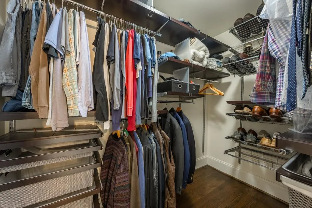 7690 Blandford Place, Sandy Springs, Georgia 30350, 6 Bedrooms Bedrooms, ,5 BathroomsBathrooms,Residential,Sold,7690 Blandford Place,6941847