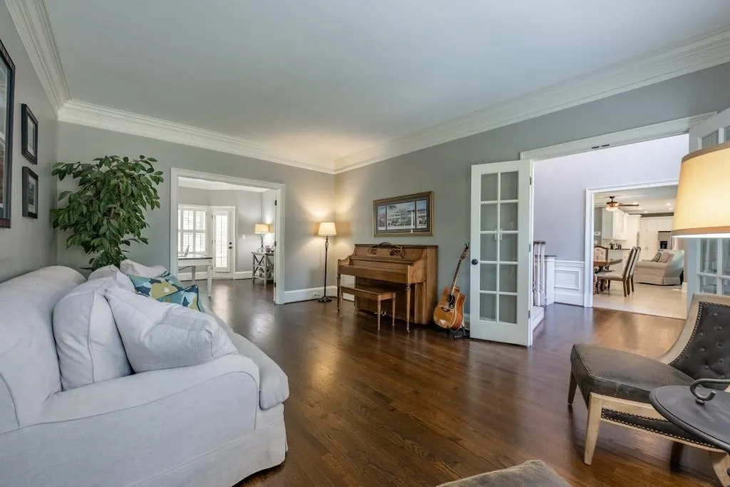 7690 Blandford Place, Sandy Springs, Georgia 30350, 6 Bedrooms Bedrooms, ,5 BathroomsBathrooms,Residential,Sold,7690 Blandford Place,6941847