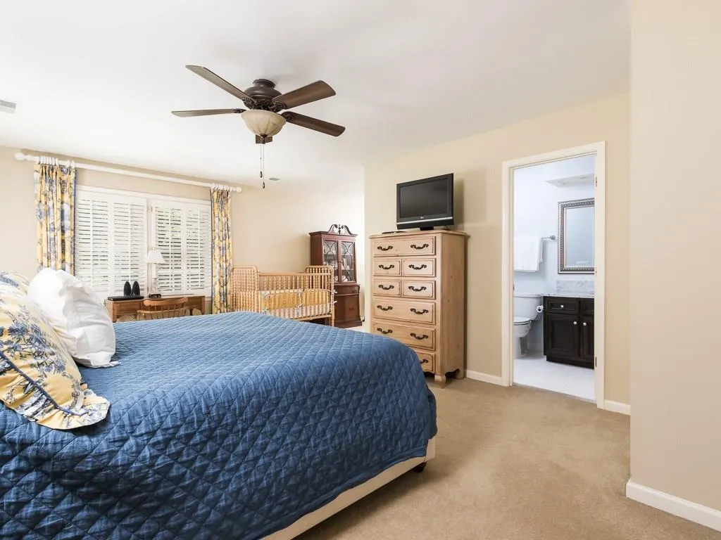215 Woodrill Way, Sandy Springs, Georgia 30350, 4 Bedrooms Bedrooms, ,4 BathroomsBathrooms,Residential,Sold,215 Woodrill Way,5894113