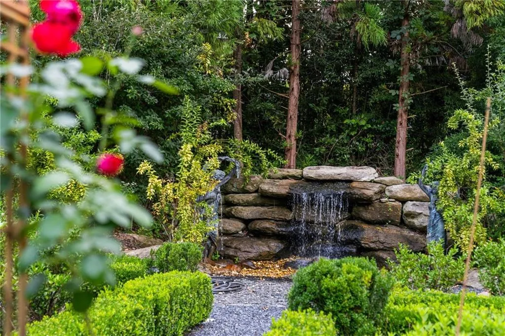 1919 River Forest Road Nw, Atlanta, Georgia 30327, 5 Bedrooms Bedrooms, 0 ,5 BathroomsBathrooms,Residential,For Sale,1919 River Forest Road Nw,7819614