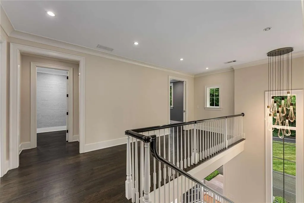 3773 Randall Road Se, Atlanta, Georgia 30339, 6 Bedrooms Bedrooms, ,5 BathroomsBathrooms,Residential,For Sale,3773 Randall Road Se,7582346