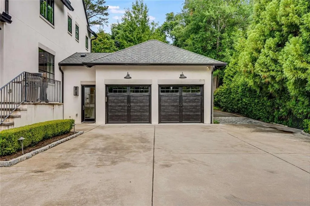 3773 Randall Road Se, Atlanta, Georgia 30339, 6 Bedrooms Bedrooms, ,5 BathroomsBathrooms,Residential,For Sale,3773 Randall Road Se,7582346