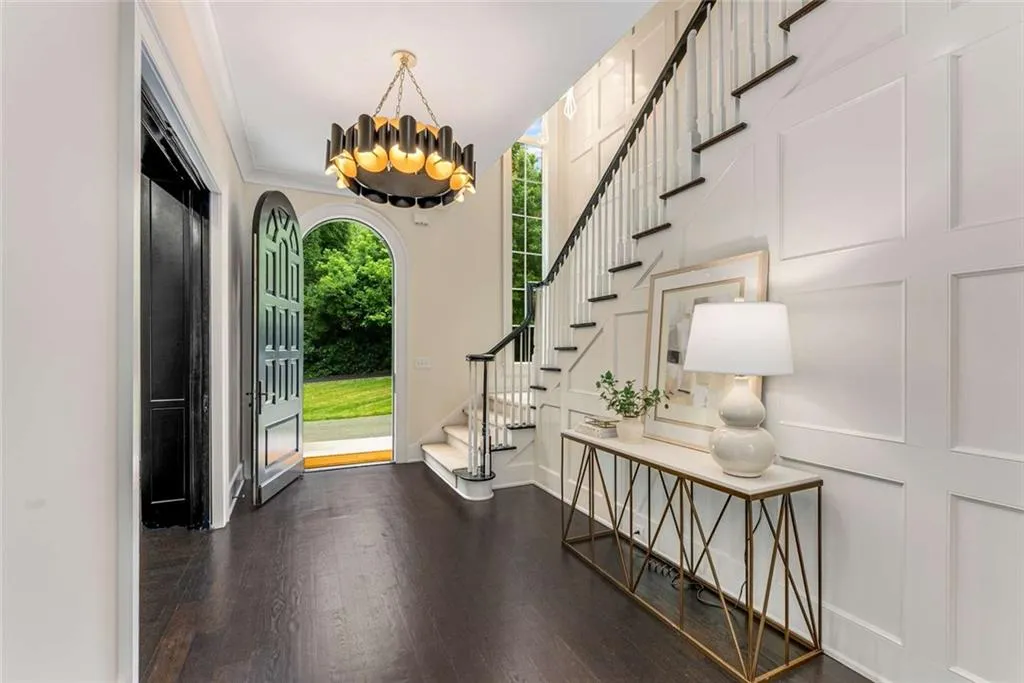 3773 Randall Road Se, Atlanta, Georgia 30339, 6 Bedrooms Bedrooms, ,5 BathroomsBathrooms,Residential,For Sale,3773 Randall Road Se,7582346