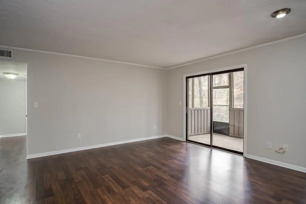 1610 Woodcliff Drive Unit 1610, Atlanta, Georgia 30350, 2 Bedrooms Bedrooms, ,2 BathroomsBathrooms,Residential,Sold,1610 Woodcliff Drive Unit 1610,6511693