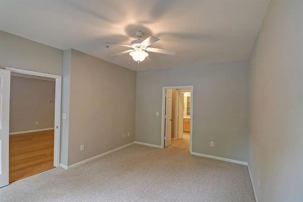 5641 Roswell Road Unit 105, Sandy Springs, Georgia 30342, 2 Bedrooms Bedrooms, ,2 BathroomsBathrooms,Residential,Sold,5641 Roswell Road Unit 105,5860339