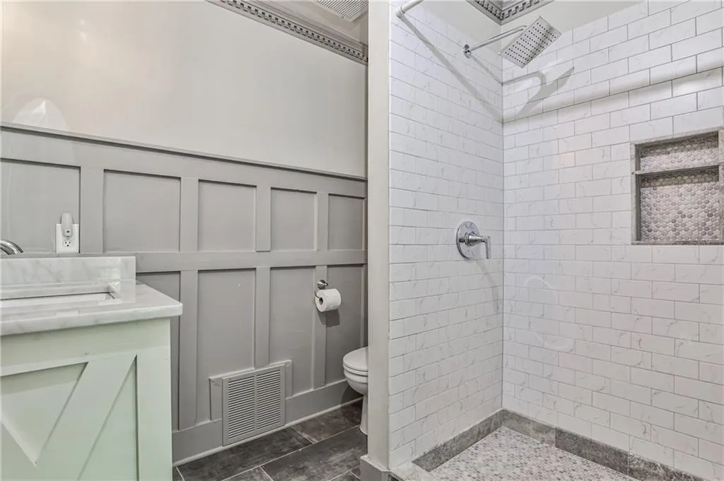 Guest bathroom
