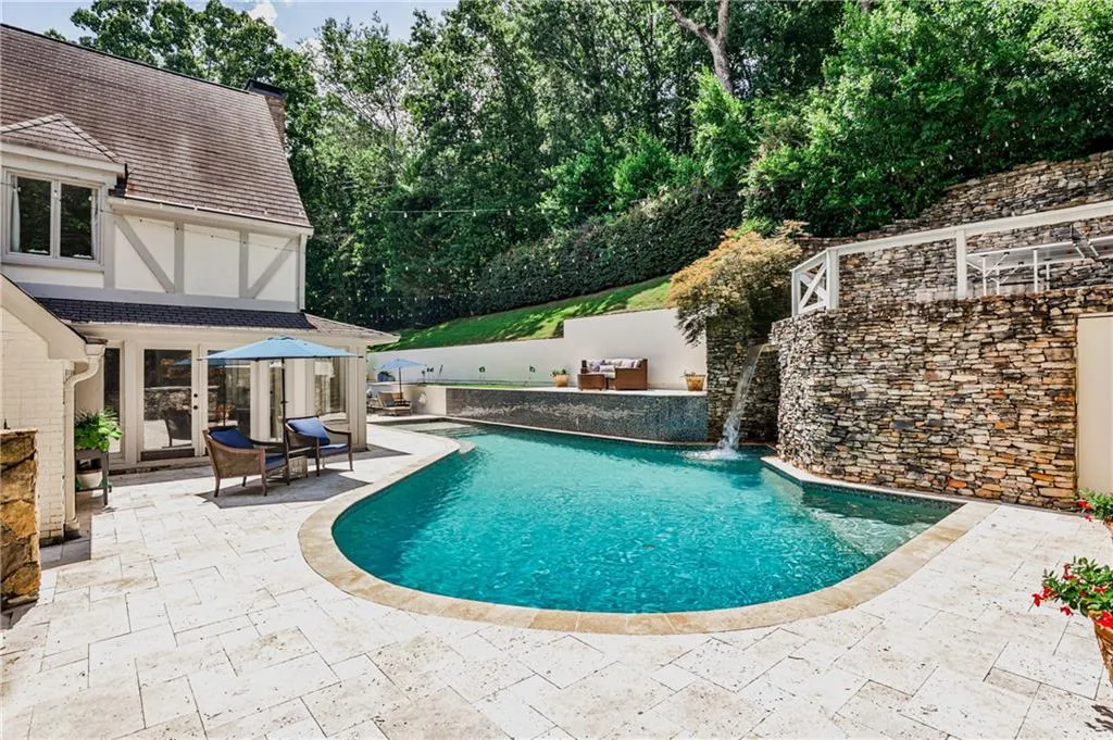 5755 Heards Forest Drive, Atlanta, Georgia 30328, 5 Bedrooms Bedrooms, ,5 BathroomsBathrooms,Residential,For Sale,5755 Heards Forest Drive,7598599