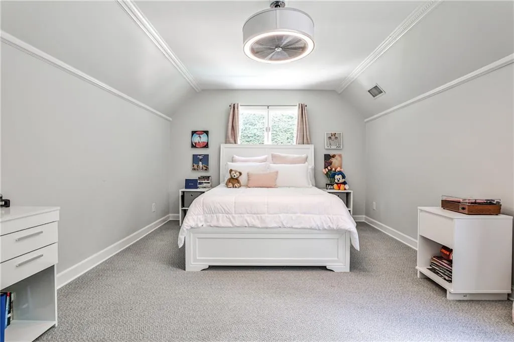 Upstairs bedroom