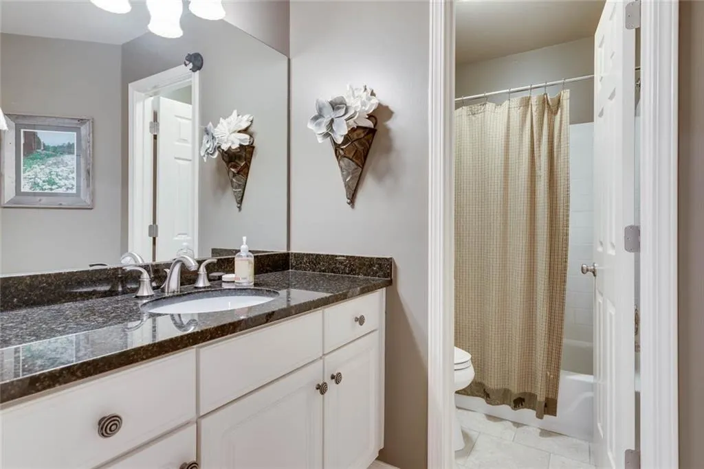 35 Westfair Court, Atlanta, Georgia 30328, 3 Bedrooms Bedrooms, ,2 BathroomsBathrooms,Residential,Sold,35 Westfair Court,6963428