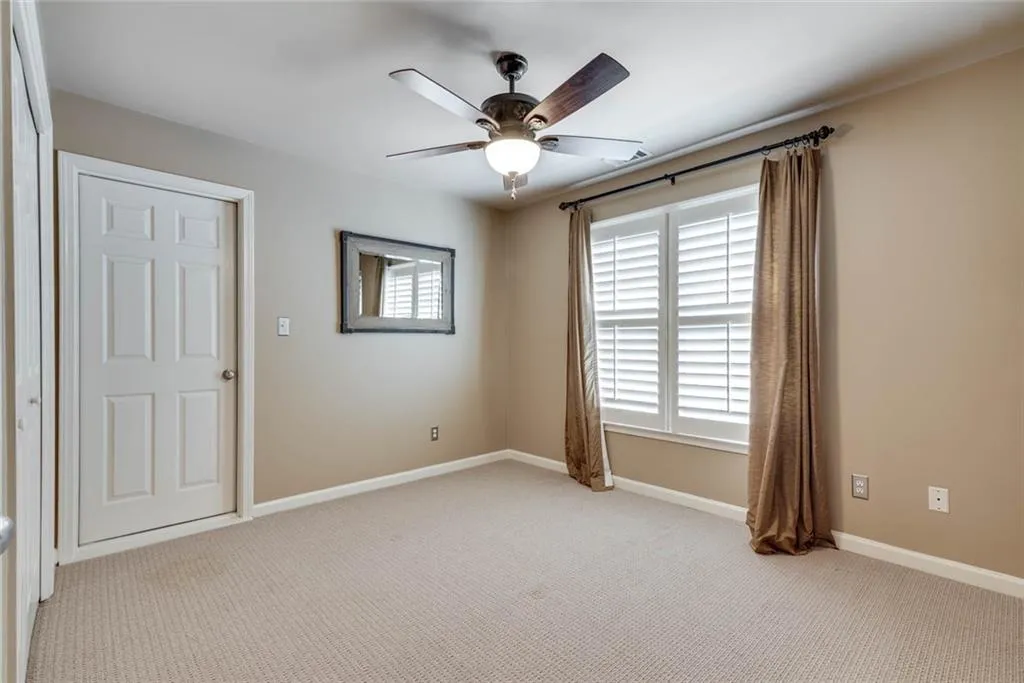 35 Westfair Court, Atlanta, Georgia 30328, 3 Bedrooms Bedrooms, ,2 BathroomsBathrooms,Residential,Sold,35 Westfair Court,6963428