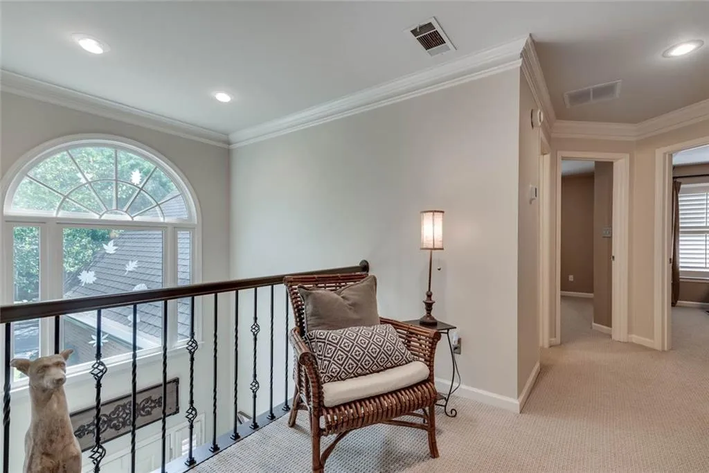 35 Westfair Court, Atlanta, Georgia 30328, 3 Bedrooms Bedrooms, ,2 BathroomsBathrooms,Residential,Sold,35 Westfair Court,6963428