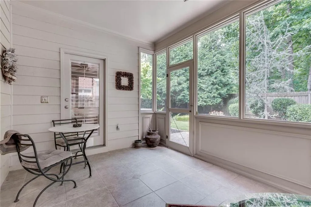 35 Westfair Court, Atlanta, Georgia 30328, 3 Bedrooms Bedrooms, ,2 BathroomsBathrooms,Residential,Sold,35 Westfair Court,6963428