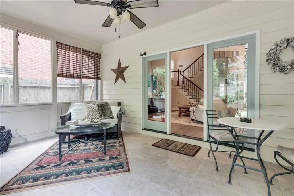 35 Westfair Court, Atlanta, Georgia 30328, 3 Bedrooms Bedrooms, ,2 BathroomsBathrooms,Residential,Sold,35 Westfair Court,6963428