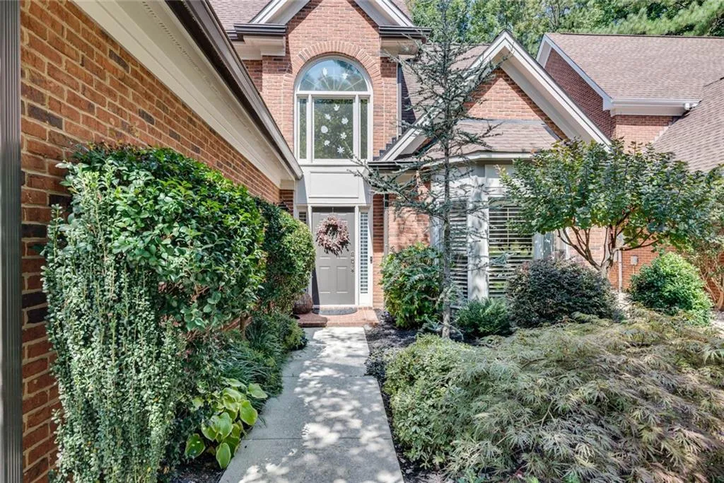 35 Westfair Court, Atlanta, Georgia 30328, 3 Bedrooms Bedrooms, ,2 BathroomsBathrooms,Residential,Sold,35 Westfair Court,6963428