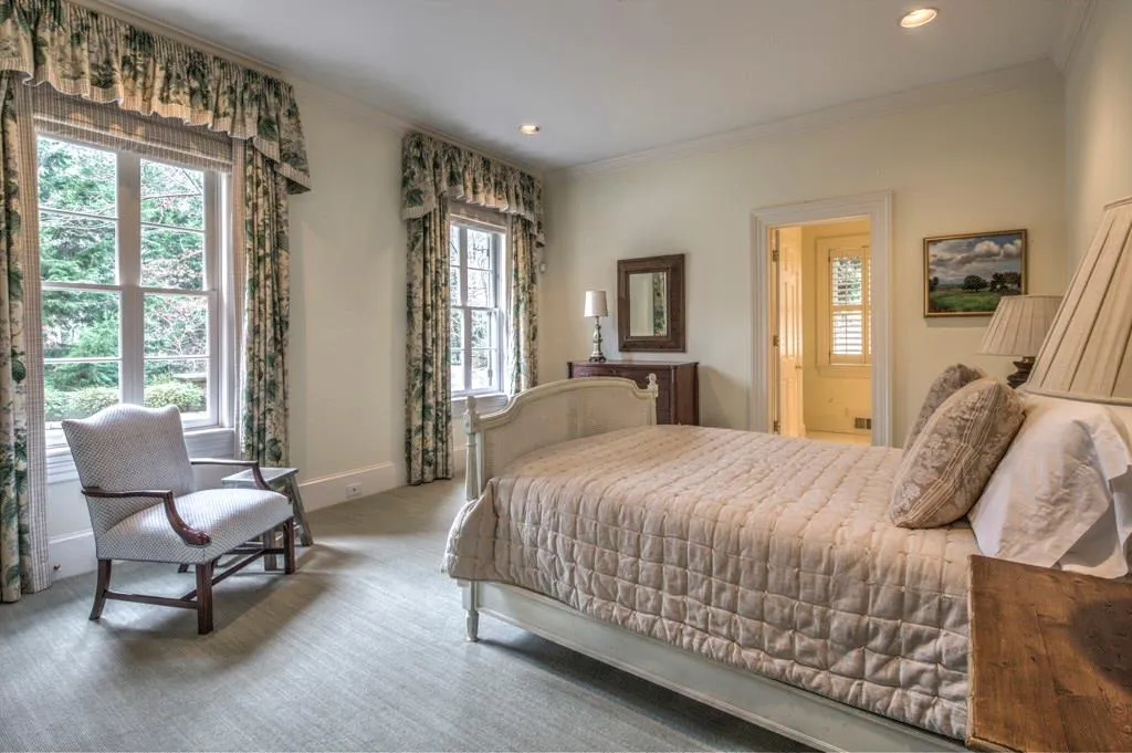 20 Cates Ridge Road, Atlanta, Georgia 30327, 5 Bedrooms Bedrooms, ,6 BathroomsBathrooms,Residential,Sold,20 Cates Ridge Road,5648398