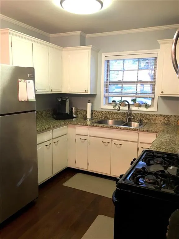 5400 Roswell Road Unit L11, Atlanta, Georgia 30342, 2 Bedrooms Bedrooms, ,2 BathroomsBathrooms,Residential,Sold,5400 Roswell Road Unit L11,6090381 5400 Roswell Road Unit L11, Atlanta, Georgia 30342, 2 Bedrooms Bedrooms, ,2 BathroomsBathrooms,Residential,Sold,5400 Roswell Road Unit L11,6090381