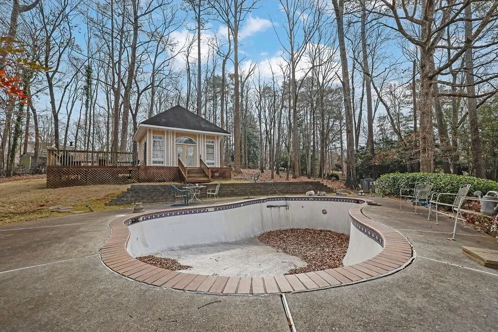 180 Spalding Mill, Atlanta, Georgia 30350, 5 Bedrooms Bedrooms, ,5 BathroomsBathrooms,Residential,For Sale,180 Spalding Mill,7698429