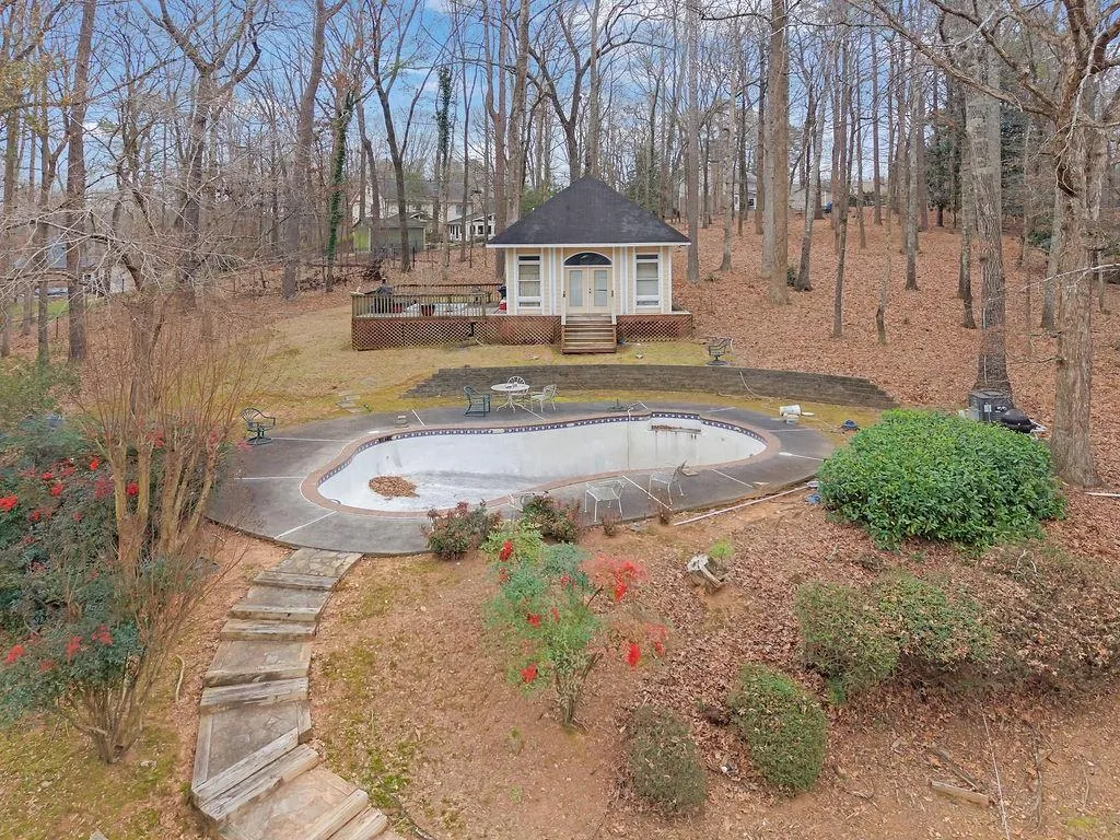 180 Spalding Mill, Atlanta, Georgia 30350, 5 Bedrooms Bedrooms, ,5 BathroomsBathrooms,Residential,For Sale,180 Spalding Mill,7698429