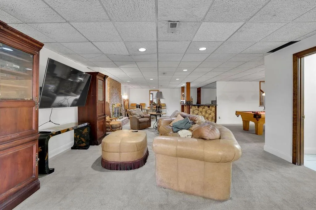 180 Spalding Mill, Atlanta, Georgia 30350, 5 Bedrooms Bedrooms, ,5 BathroomsBathrooms,Residential,For Sale,180 Spalding Mill,7698429