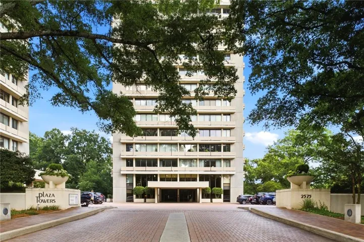 2575 Peachtree Road Ne Unit 2e, Atlanta, Georgia 30305