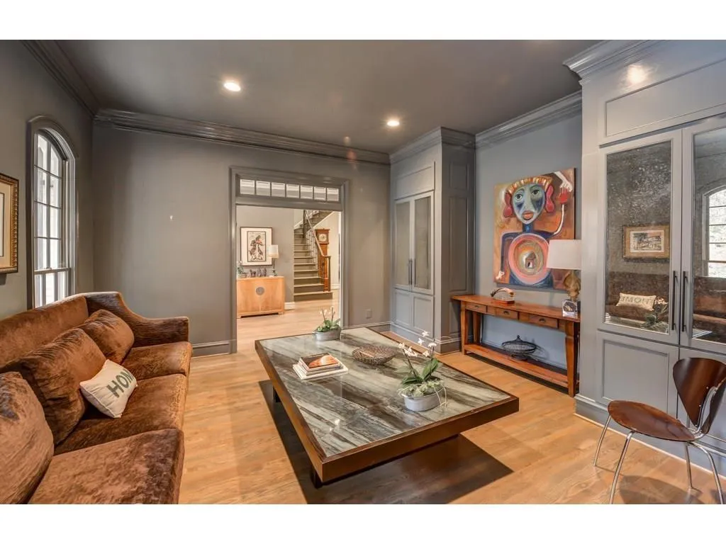 5490 New Wellington Close, Atlanta, Georgia 30327, 6 Bedrooms Bedrooms, ,5 BathroomsBathrooms,Residential,Sold,5490 New Wellington Close,5834445
