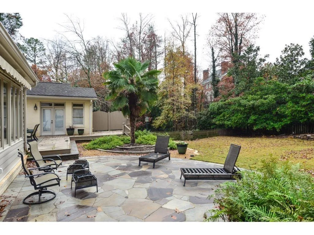 5490 New Wellington Close, Atlanta, Georgia 30327, 6 Bedrooms Bedrooms, ,5 BathroomsBathrooms,Residential,Sold,5490 New Wellington Close,5834445