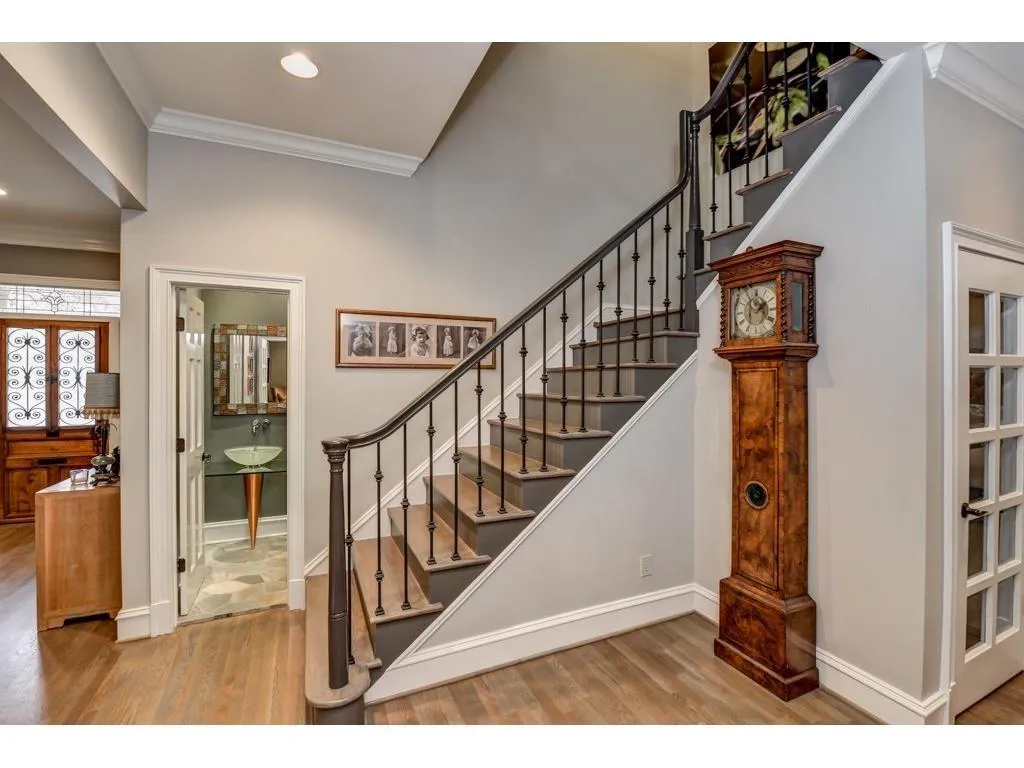 5490 New Wellington Close, Atlanta, Georgia 30327, 6 Bedrooms Bedrooms, ,5 BathroomsBathrooms,Residential,Sold,5490 New Wellington Close,5834445