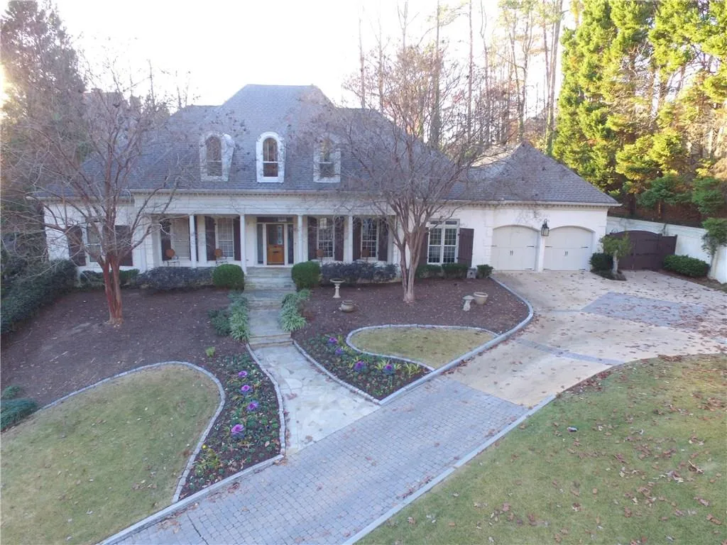 5490 New Wellington Close, Atlanta, Georgia 30327, 6 Bedrooms Bedrooms, ,5 BathroomsBathrooms,Residential,Sold,5490 New Wellington Close,5834445