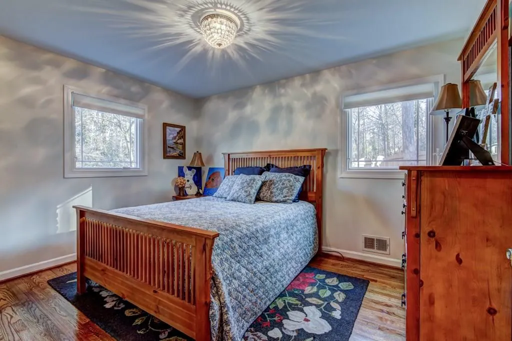 460 Mossyvale Way, Atlanta, Georgia 30328, 3 Bedrooms Bedrooms, ,2 BathroomsBathrooms,Residential,Sold,460 Mossyvale Way,5957664