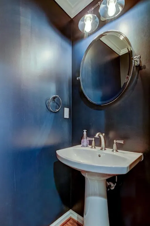 460 Mossyvale Way, Atlanta, Georgia 30328, 3 Bedrooms Bedrooms, ,2 BathroomsBathrooms,Residential,Sold,460 Mossyvale Way,5957664