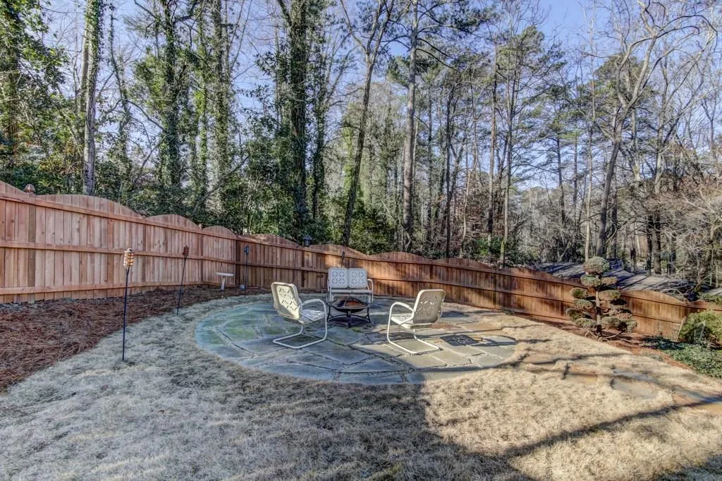 460 Mossyvale Way, Atlanta, Georgia 30328, 3 Bedrooms Bedrooms, ,2 BathroomsBathrooms,Residential,Sold,460 Mossyvale Way,5957664