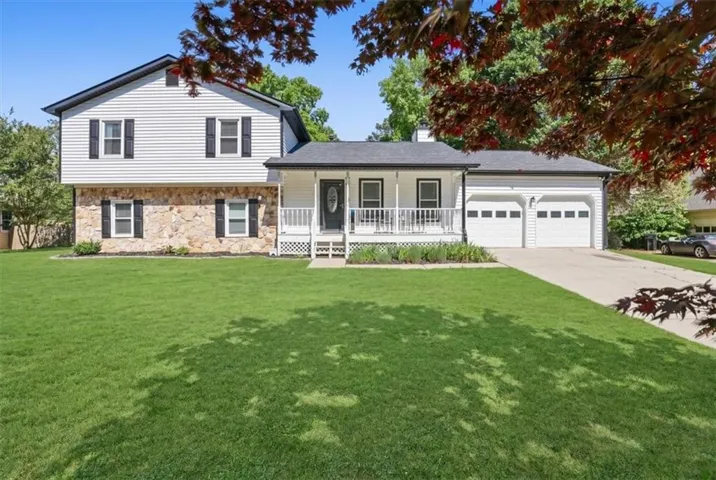 4805 Brandon Acres Lane, Buford, Georgia 30519